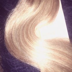 Blonde 100 percent human hair. 💛